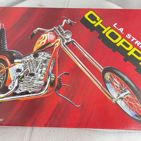 L.A. Street Chopper Motorcycle Revell 1/8 Model Kit NEW - Picture 8 of 8